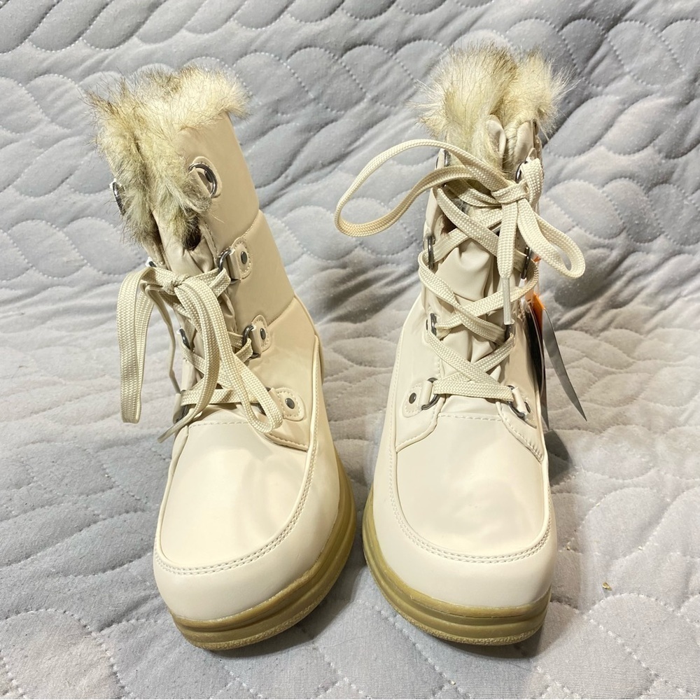 Sporto Boots Womens 6M Cream Winter Snow Boot Apres Side Zip Waterproof Faux Fur - Picture 8 of 13